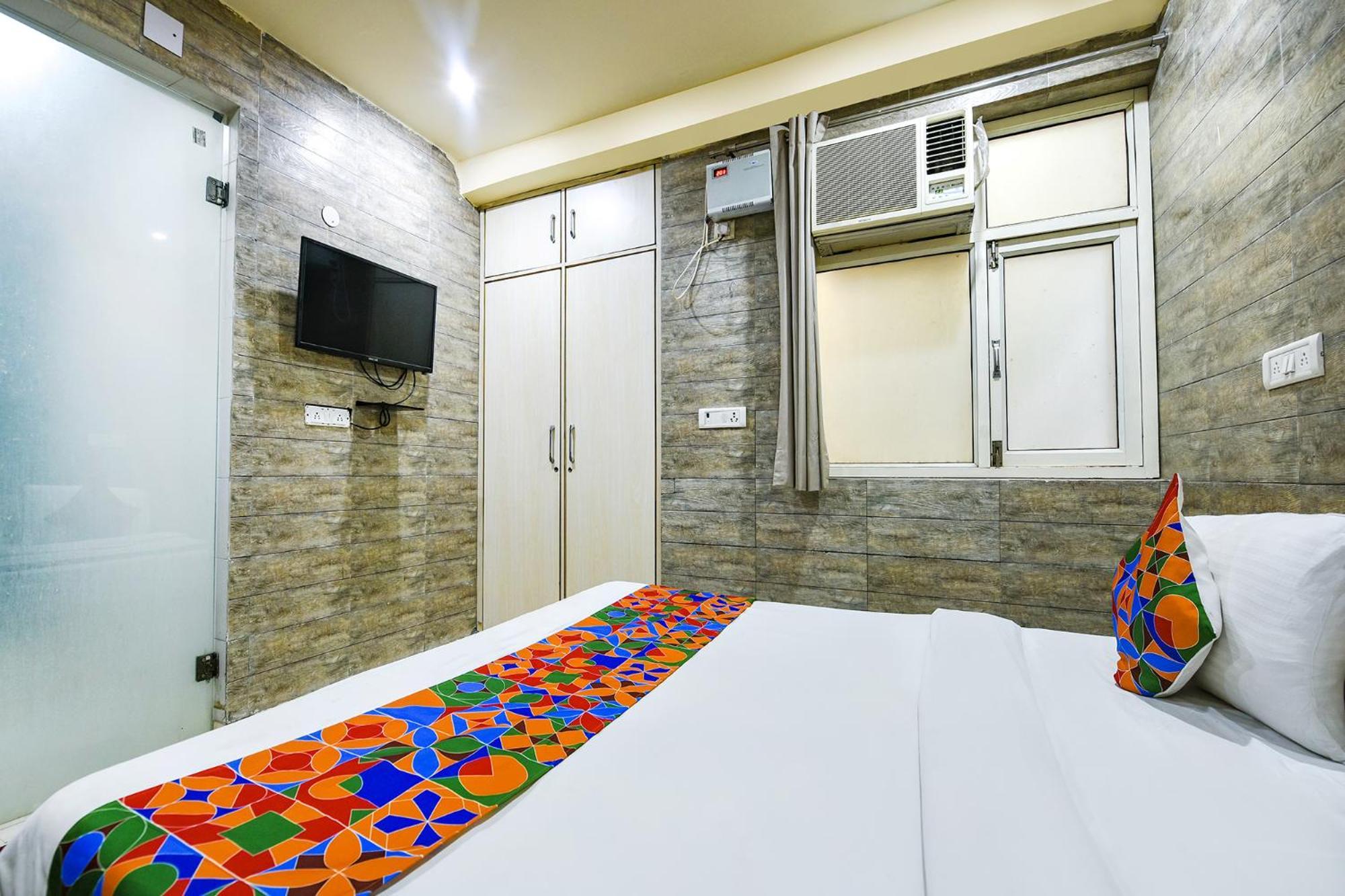 Fabhotel Model Town 新德里 外观 照片
