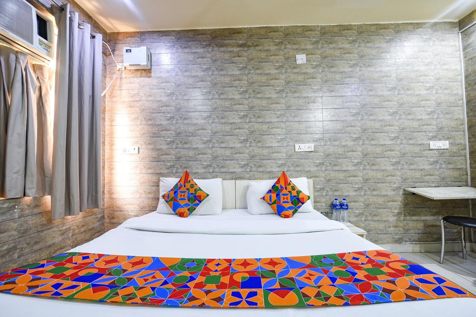 Fabhotel Model Town 新德里 外观 照片
