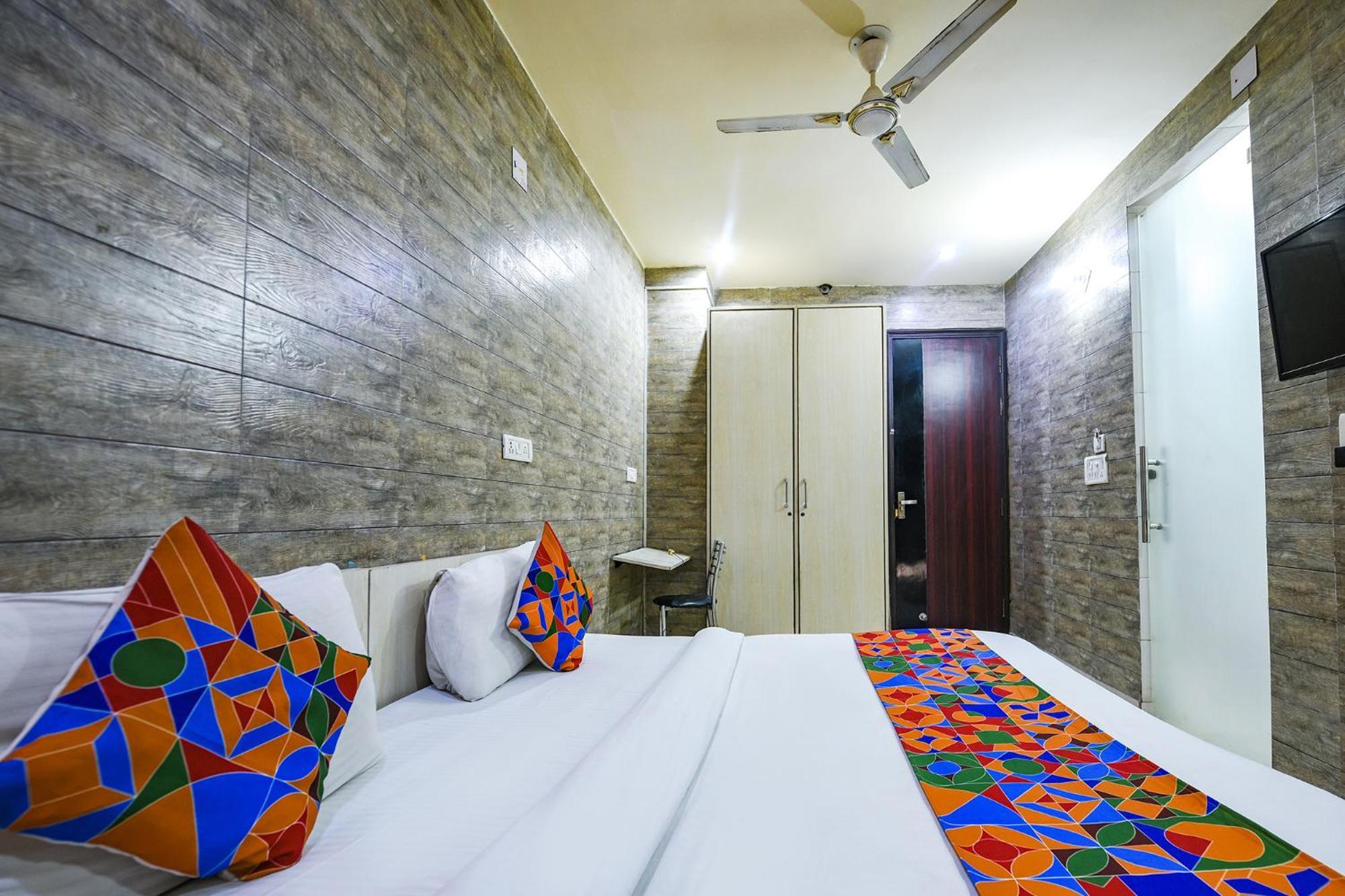 Fabhotel Model Town 新德里 外观 照片